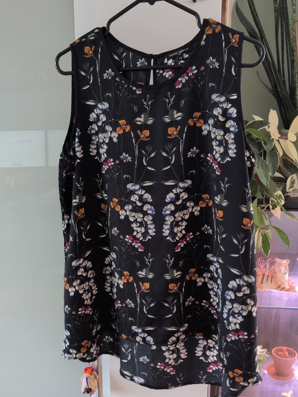 Mario Serrani Black Floral Sleeveless Camisole with Floral Accents